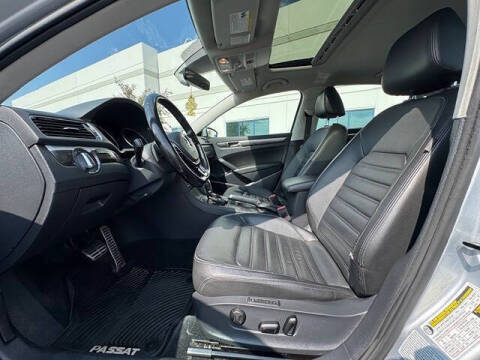 2017 Volkswagen Passat V6 SEL Premium