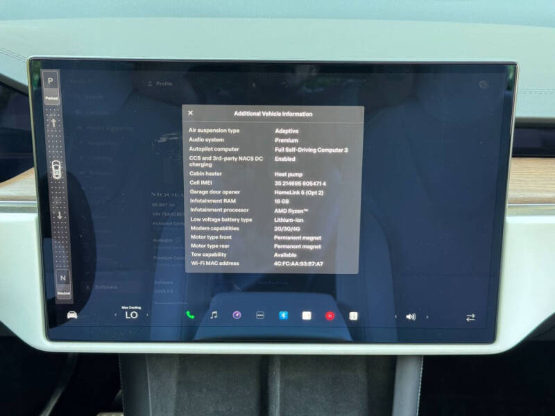 2023 Tesla Model X Standard Range