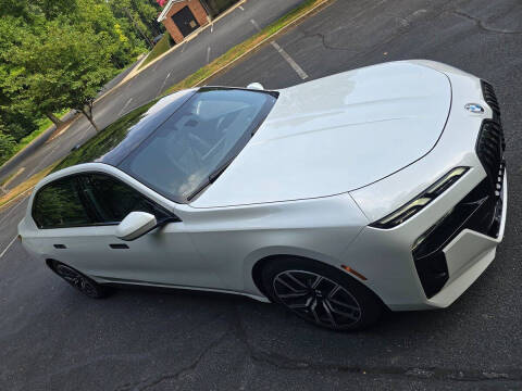 2023 BMW 7 Series 740i