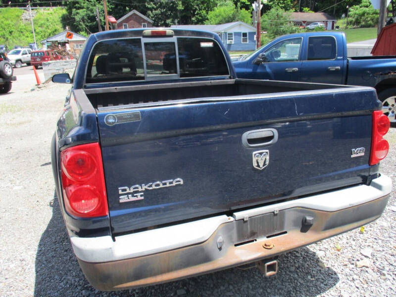 2005 Dodge Dakota SLT