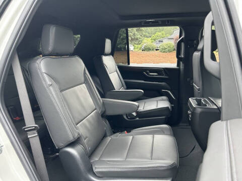 2025 GMC Yukon Denali