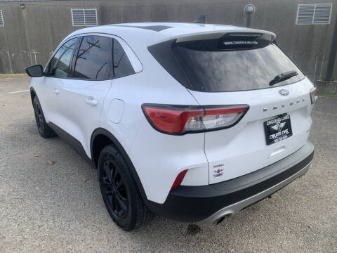 2022 Ford Escape SE