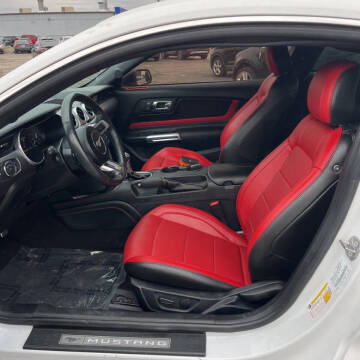2021 Ford Mustang