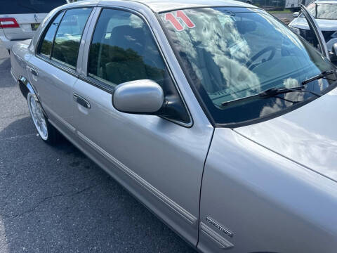 2011 Mercury Grand Marquis LS