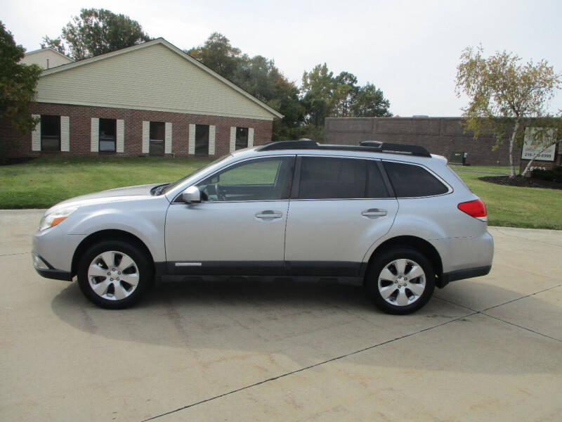2012 Subaru Outback for sale at Lease Car Sales 2 in Warrensville Heights OH