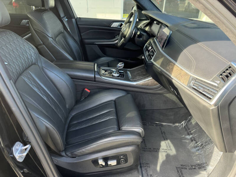 2019 BMW X7 xDrive50i