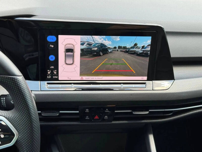 2022 Volkswagen Golf GTI Autobahn