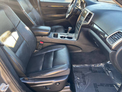 2011 Jeep Grand Cherokee Laredo X