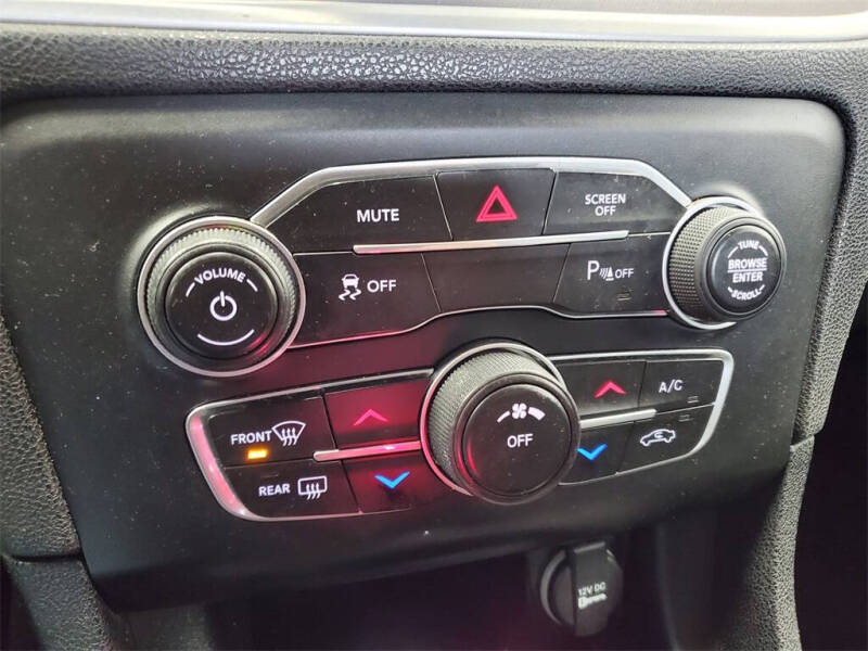 2020 Dodge Charger SXT