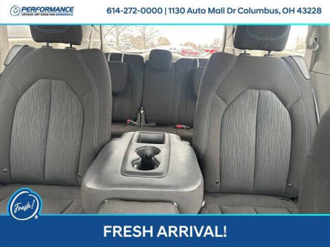 2021 Chrysler Pacifica Touring