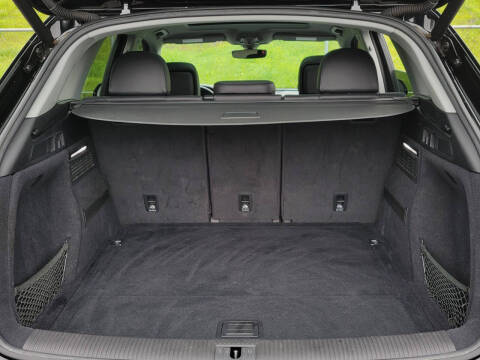 2018 Audi Q5 2.0T quattro Premium Plus