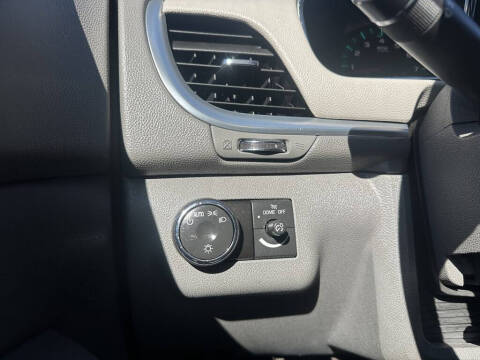 2017 Chevrolet Traverse LS