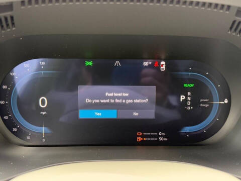 2025 Volvo XC60 T8 Plus Dark Theme