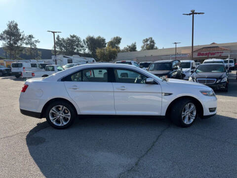 2016 Ford Taurus SEL