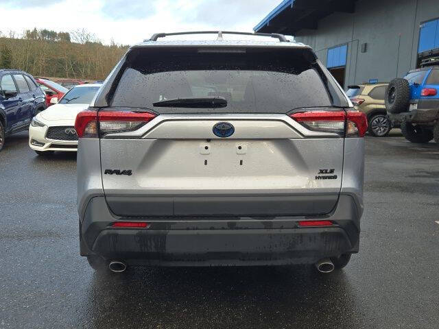 2024 Toyota RAV4 Hybrid XLE