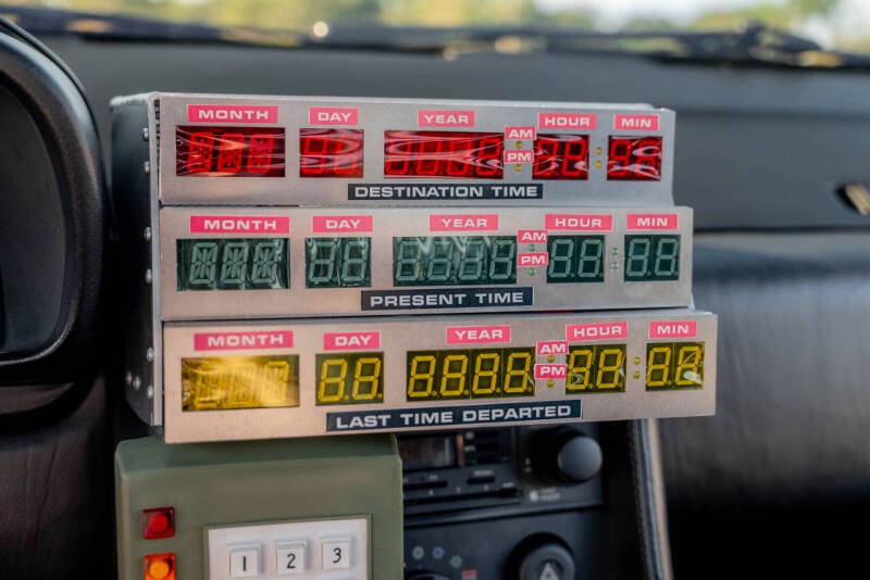 1981 DeLorean DMC-12