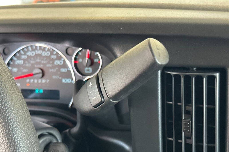 2026 Chevrolet Express 3500