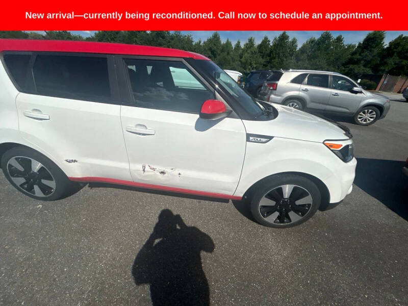 2017 Kia Soul +