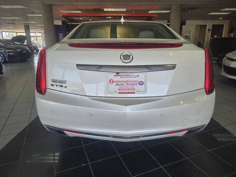2014 Cadillac XTS Luxury Collection
