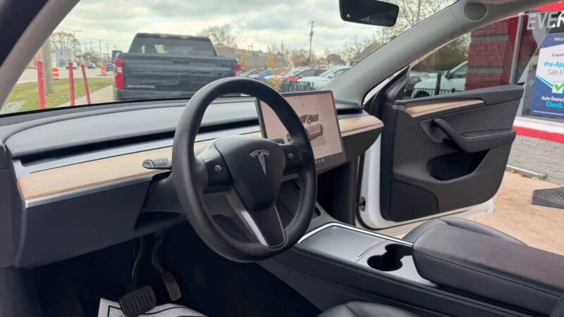 2022 Tesla Model Y Long Range