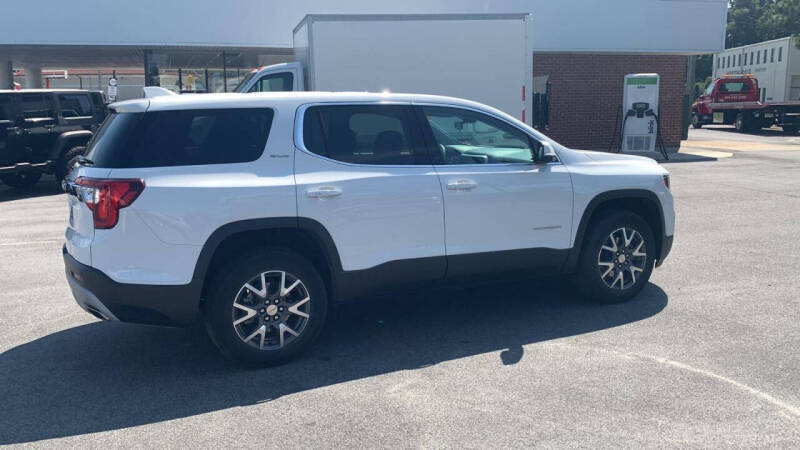 2023 GMC Acadia SLE
