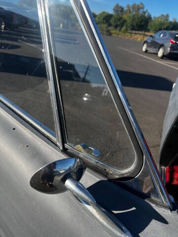 1962 Studebaker GT Hawk