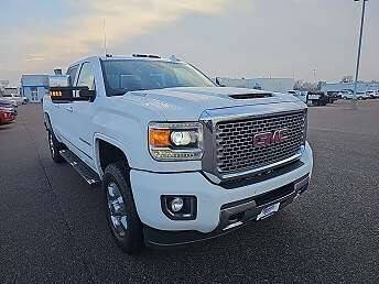 2017 GMC Sierra 3500 Chassis Cab Base's photo