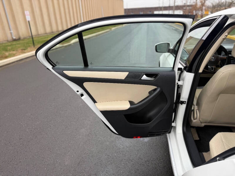 2012 Volkswagen Jetta SE PZEV