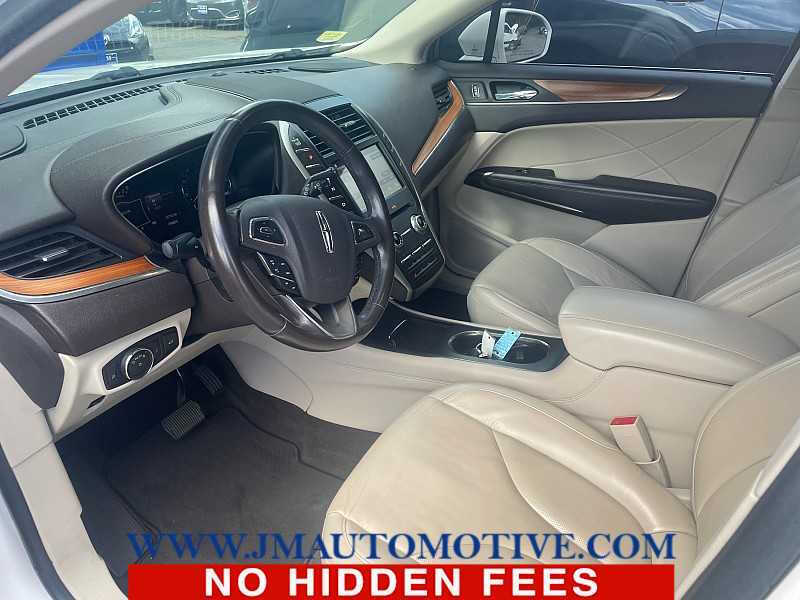 2019 Lincoln MKC Select