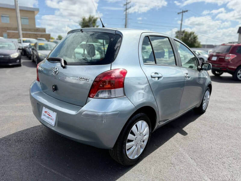 2011 Toyota Yaris