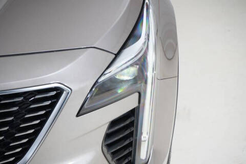 2023 Cadillac XT4 Premium Luxury