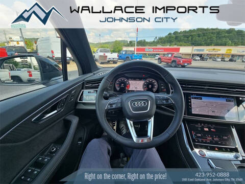 2025 Audi SQ7 4.0T quattro Premium Plus