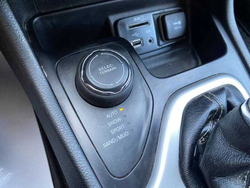 2018 Jeep Cherokee Latitude Plus