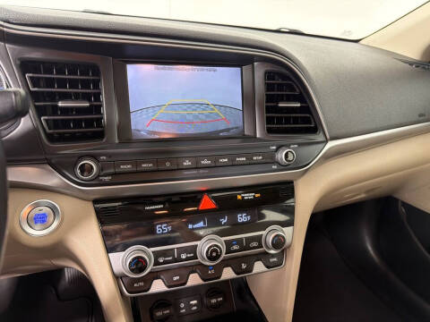 2020 Hyundai Elantra