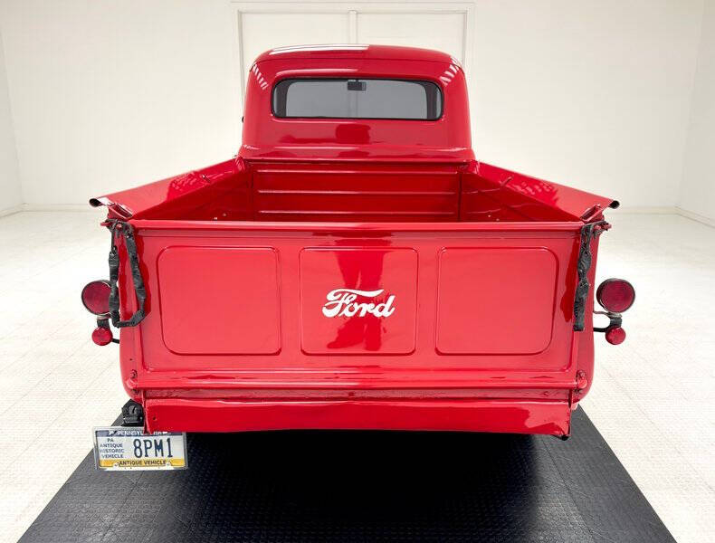 1952 Ford F-100