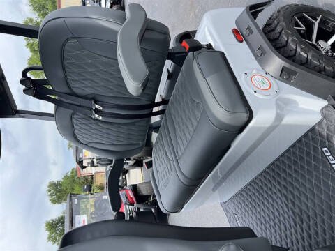 2025 Denago Rover XL