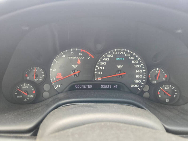 2004 Chevrolet Corvette