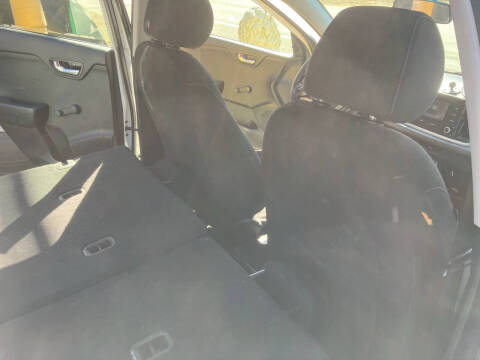 2018 Kia Rio 5-Door LX