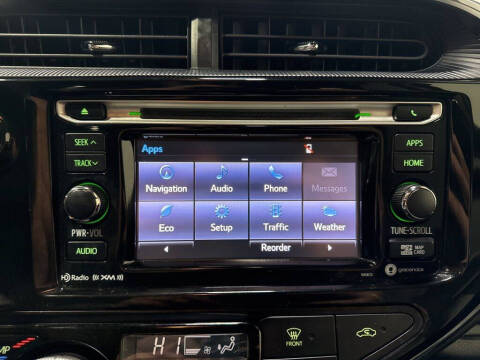 2019 Toyota Prius c LE