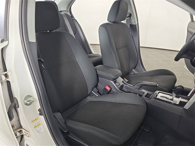 2016 Mitsubishi Lancer ES