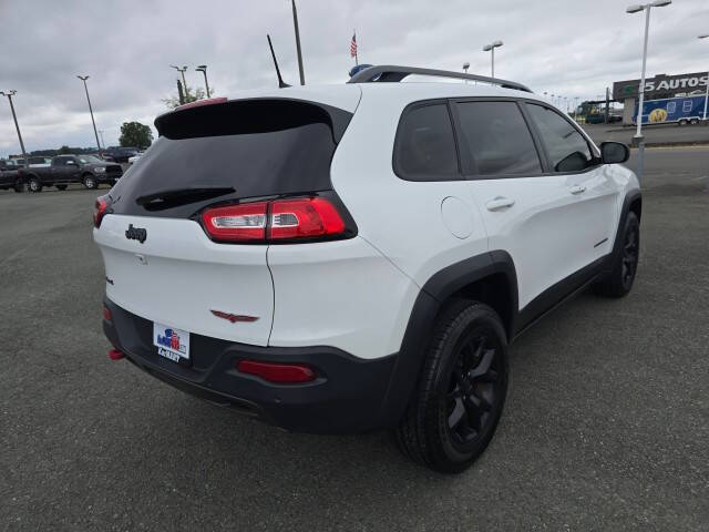 2017 Jeep Cherokee Trailhawk