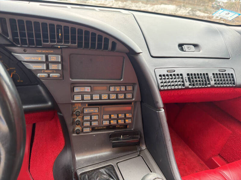 1990 Chevrolet Corvette - Photo 23