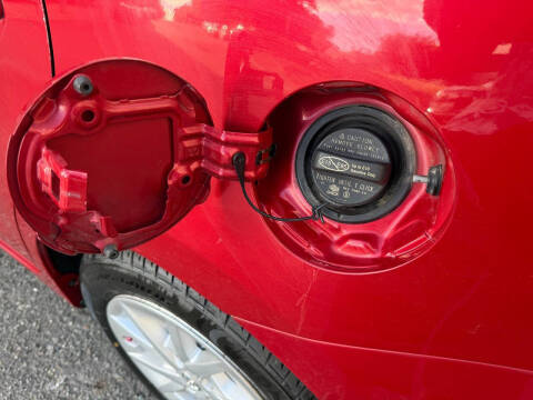 2012 Toyota Prius v Two