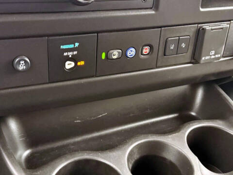 2025 Chevrolet Express LT 2500