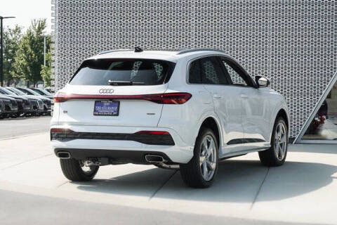 2025 Audi Q5 quattro Premium Plus TFSI