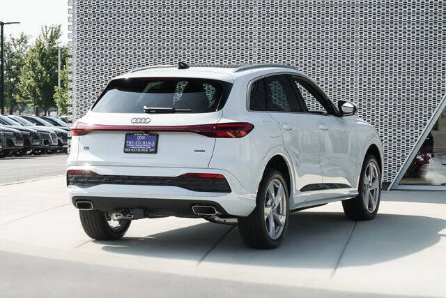 2025 Audi Q5 quattro Premium Plus TFSI