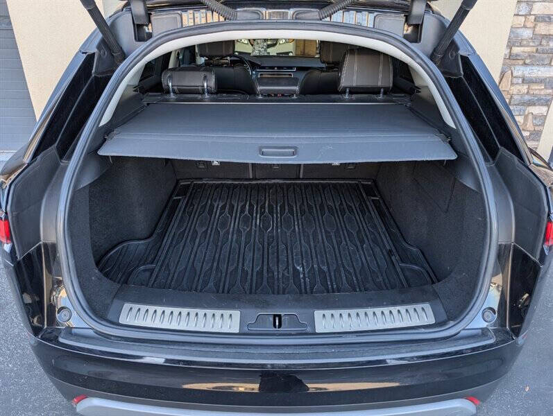 2019 Land Rover Range Rover Velar D180 S