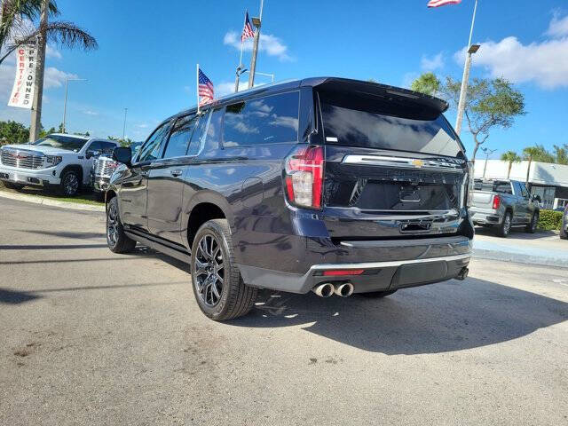 2023 Chevrolet Suburban Premier