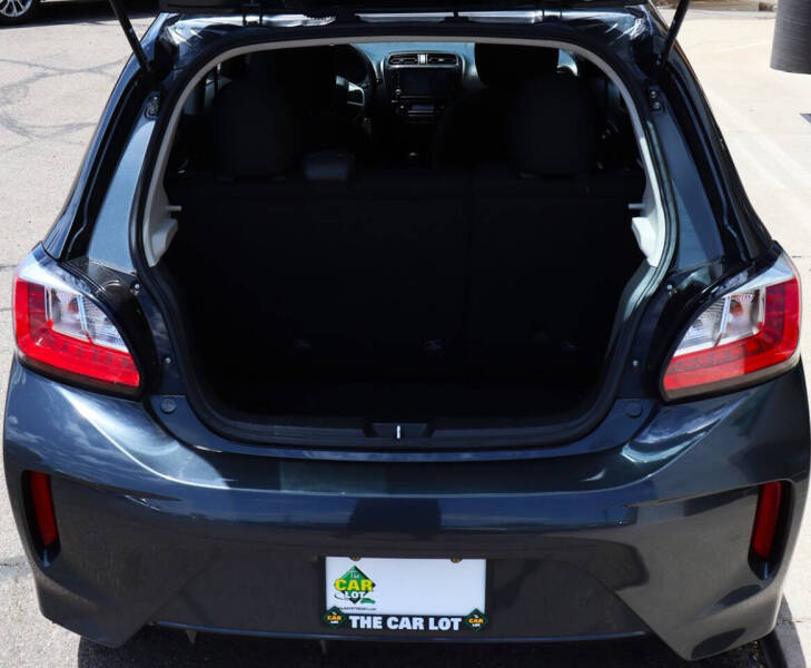 2024 Mitsubishi Mirage ES