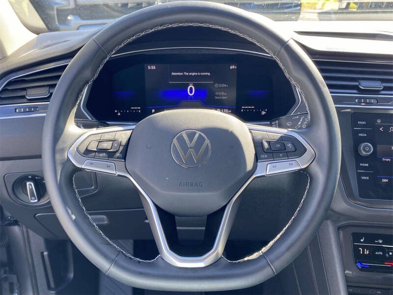 2022 Volkswagen Tiguan SE